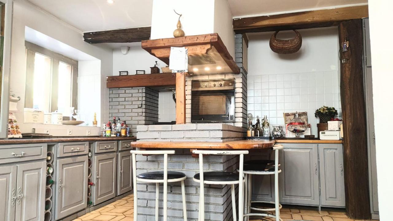 La Maison Bleue Varzy Экстерьер фото