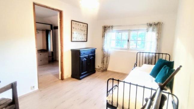 La Maison Bleue Varzy Экстерьер фото